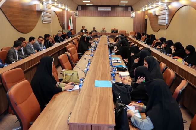  دوره آموزشی «تکنیک‌های ایجاد و توسعه فکر پروری در مدارس شاهد فارس 