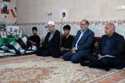 دیدار مسئولان استان فارس با خانواده شهیدان شهیدی بهلولی