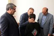 دیدار معاون فرهنگی بنیاد شهید با خانواده شهید «عبدالرضا کیانی» در شیراز